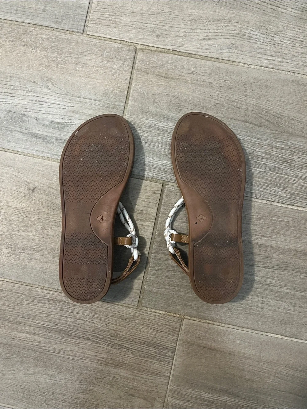 Sperry Island  T Bar Knot Sandals with Tan Footbed